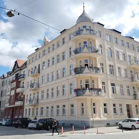 Apartamento Rozbrat 5 *